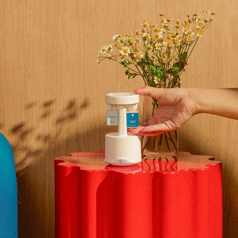 <p>Beat the Summer Heat: Fresh Scents for Humid Days</p>